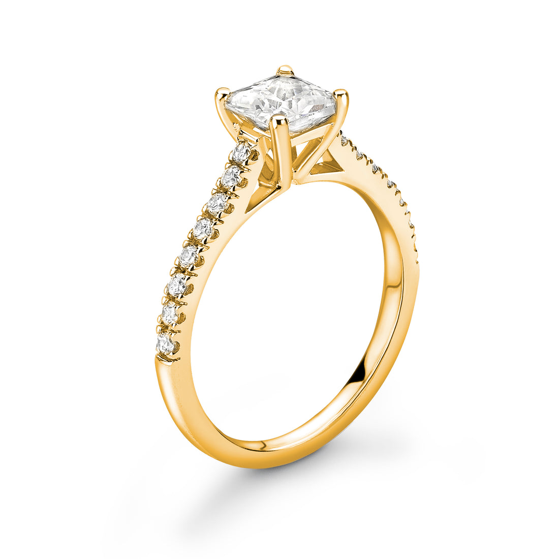 Brilliance 4 Claw Cushion Cut Diamond Ring